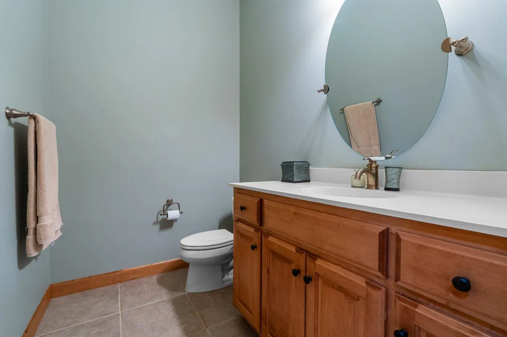 9363 Libby Lane Eden Prairie, MN 55347