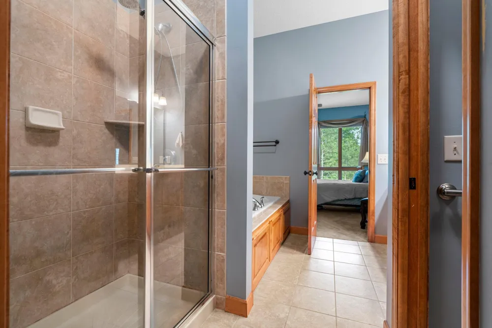 9363 Libby Lane Eden Prairie, MN 55347