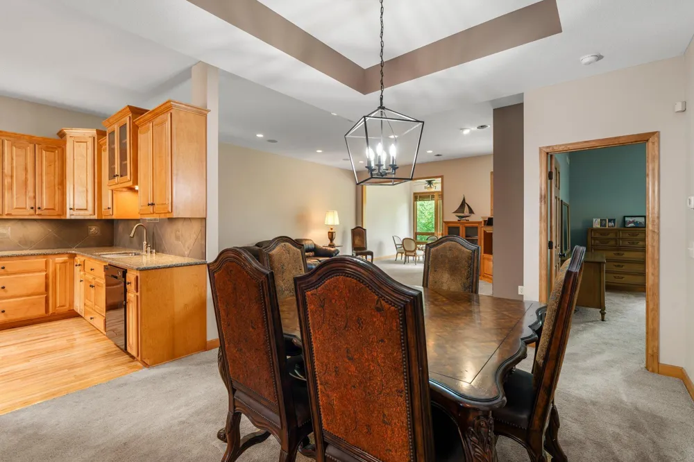 9363 Libby Lane Eden Prairie, MN 55347
