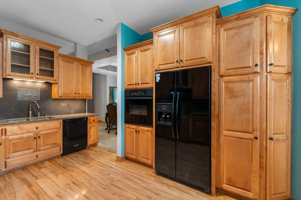9363 Libby Lane Eden Prairie, MN 55347