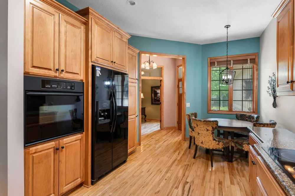 9363 Libby Lane Eden Prairie, MN 55347