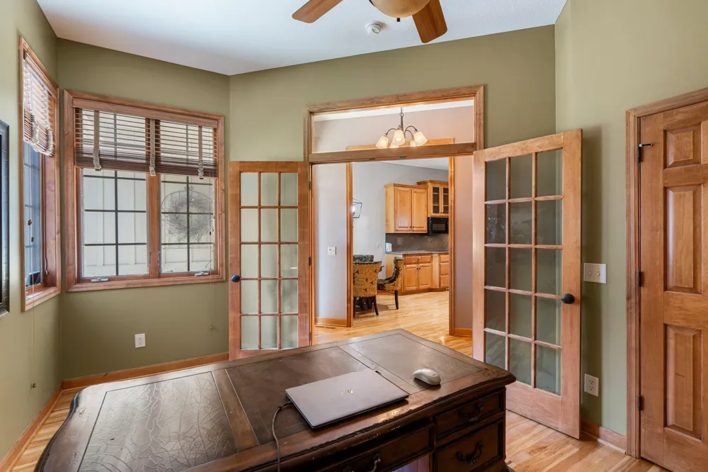 9363 Libby Lane Eden Prairie, MN 55347