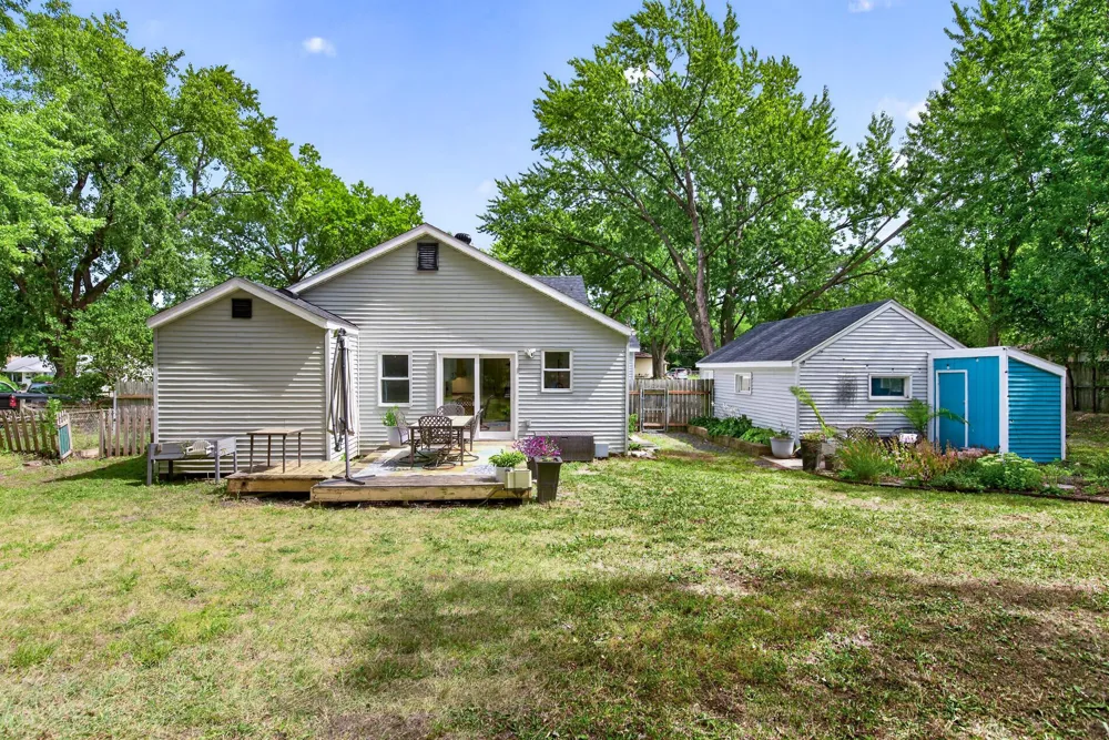 9516 10th Avenue S Bloomington, MN 55420