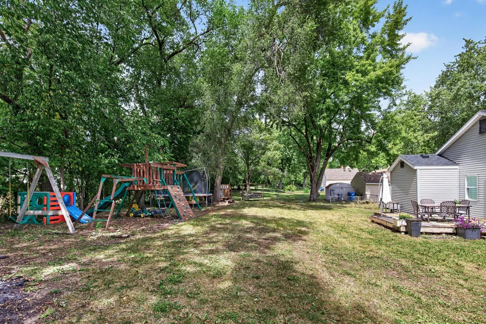 9516 10th Avenue S Bloomington, MN 55420