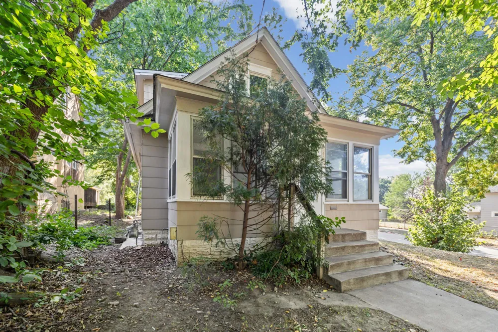 3400 Aldrich Avenue Minneapolis, MN 55412
