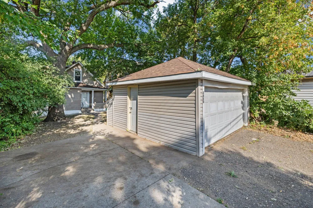 3400 Aldrich Avenue Minneapolis, MN 55412