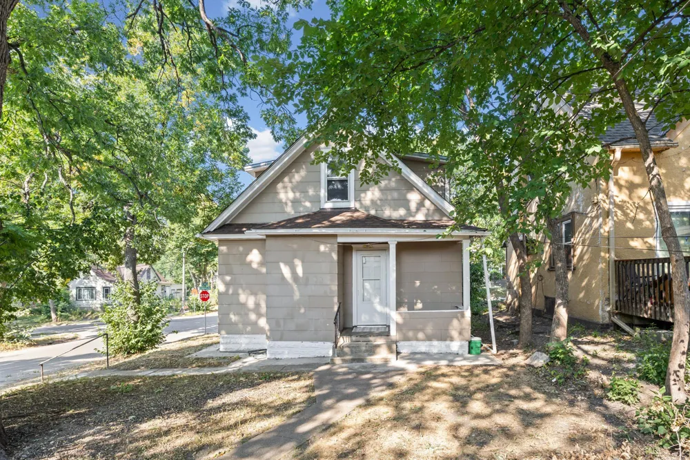 3400 Aldrich Avenue Minneapolis, MN 55412
