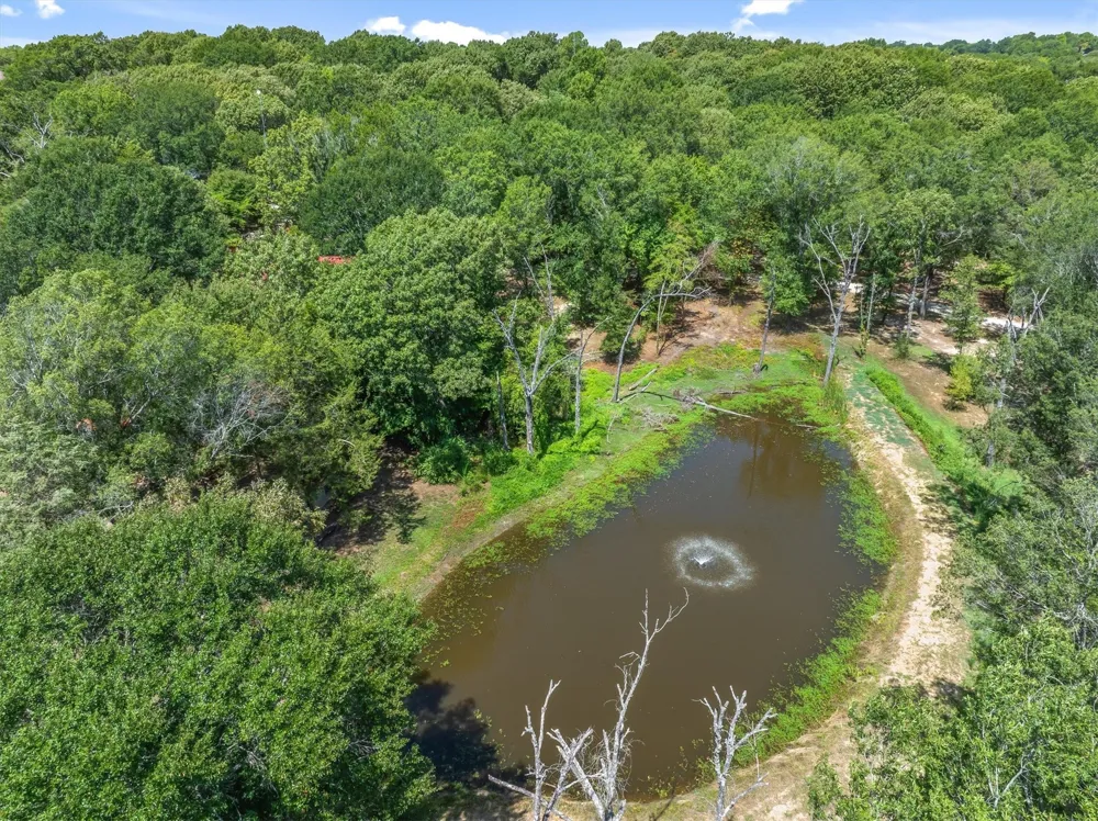 4315 VZ County Road 1117 Edgewood, TX 75117