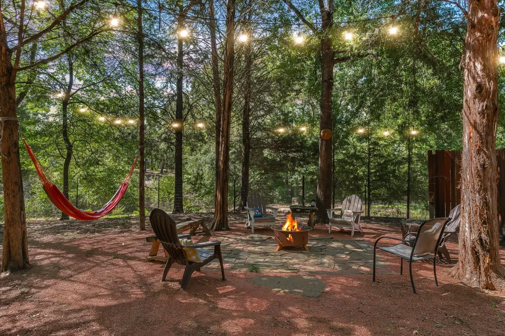 4315 VZ County Road 1117 Edgewood, TX 75117