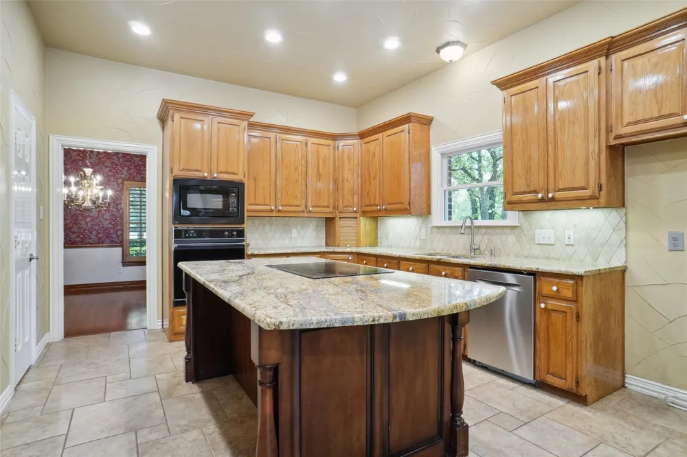 23 Oak Forrest Circle Denton, TX 76210