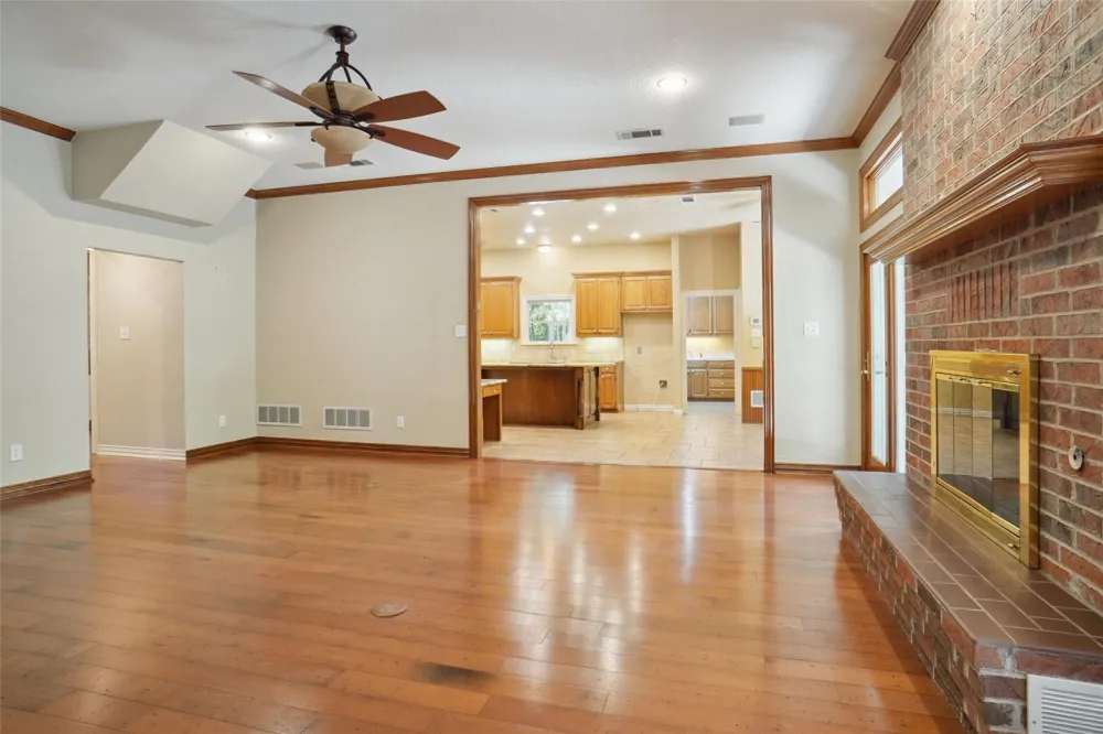 23 Oak Forrest Circle Denton, TX 76210
