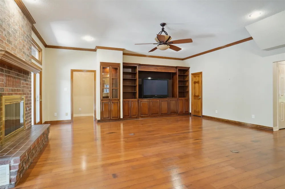 23 Oak Forrest Circle Denton, TX 76210