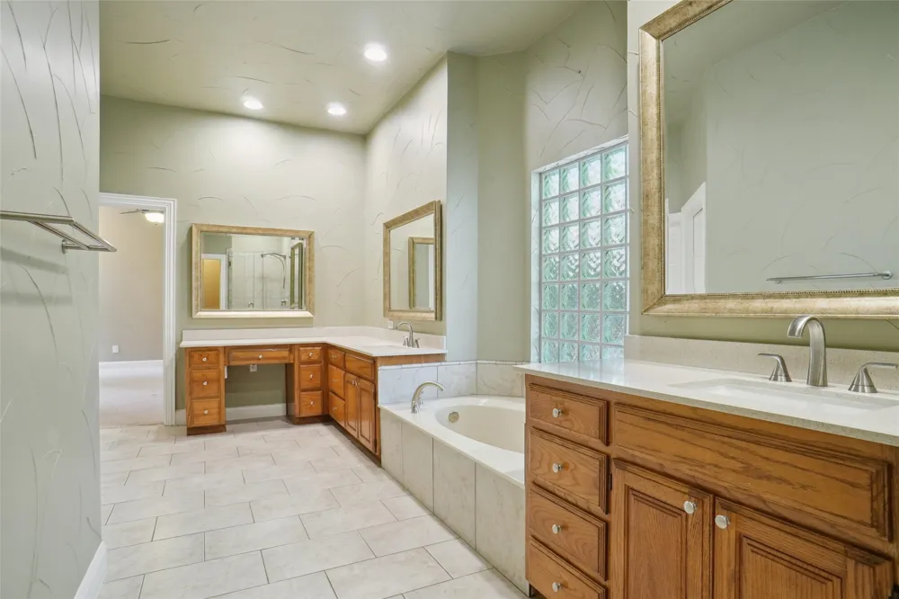 23 Oak Forrest Circle Denton, TX 76210