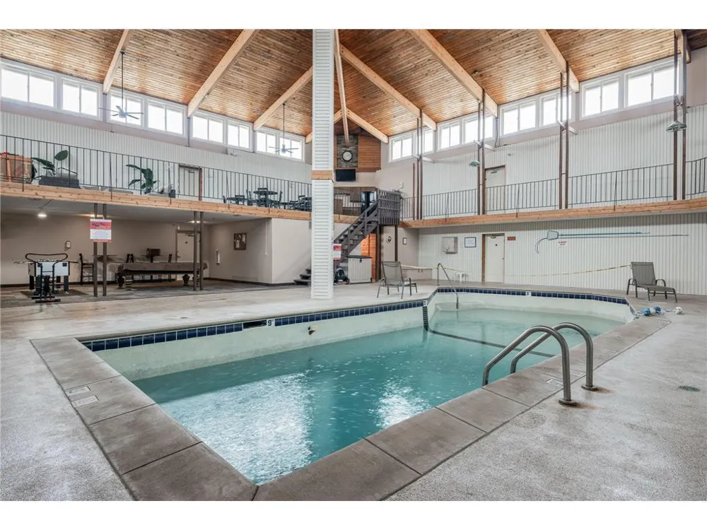 2009 E 122nd Street #C8 Burnsville, MN 55337