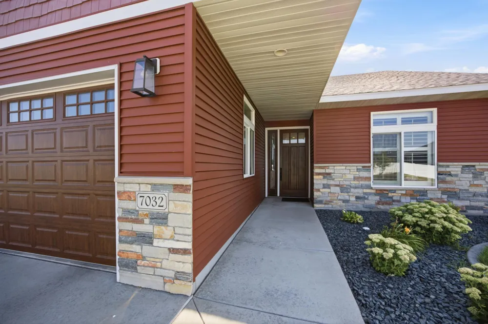 7032 26th Street S Fargo, ND 58104