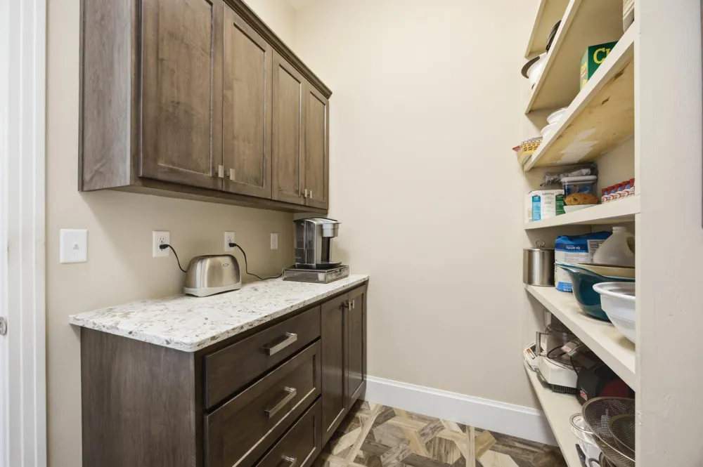 7032 26th Street S Fargo, ND 58104