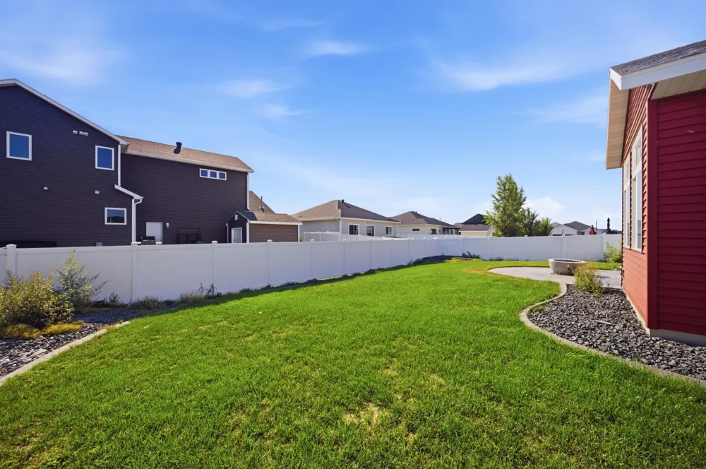 7032 26th Street S Fargo, ND 58104