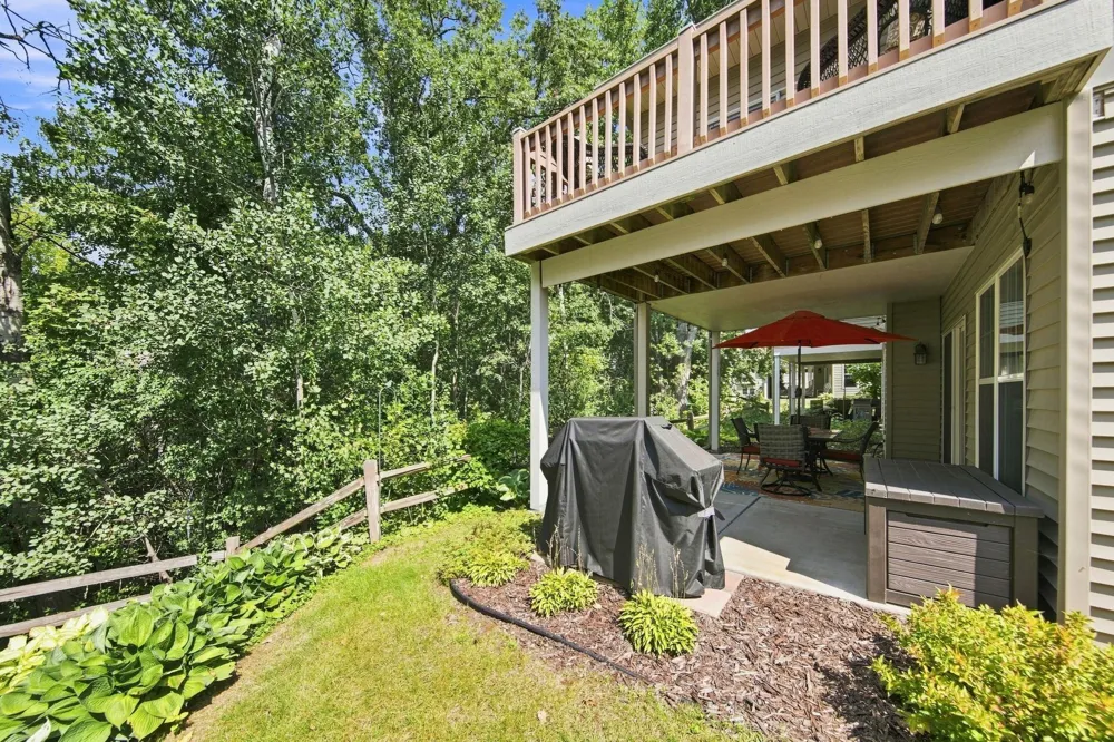 8958 Coffman Path Inver Grove Heights, MN 55076