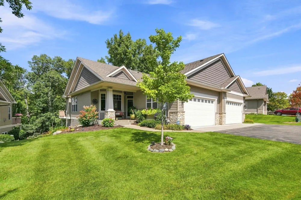 8958 Coffman Path Inver Grove Heights, MN 55076
