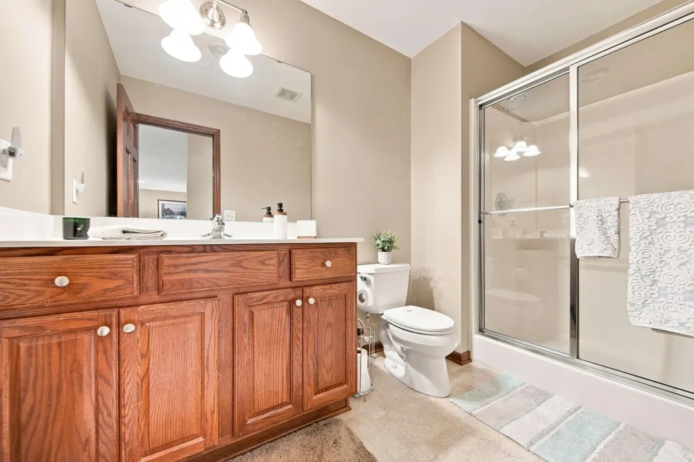8958 Coffman Path Inver Grove Heights, MN 55076