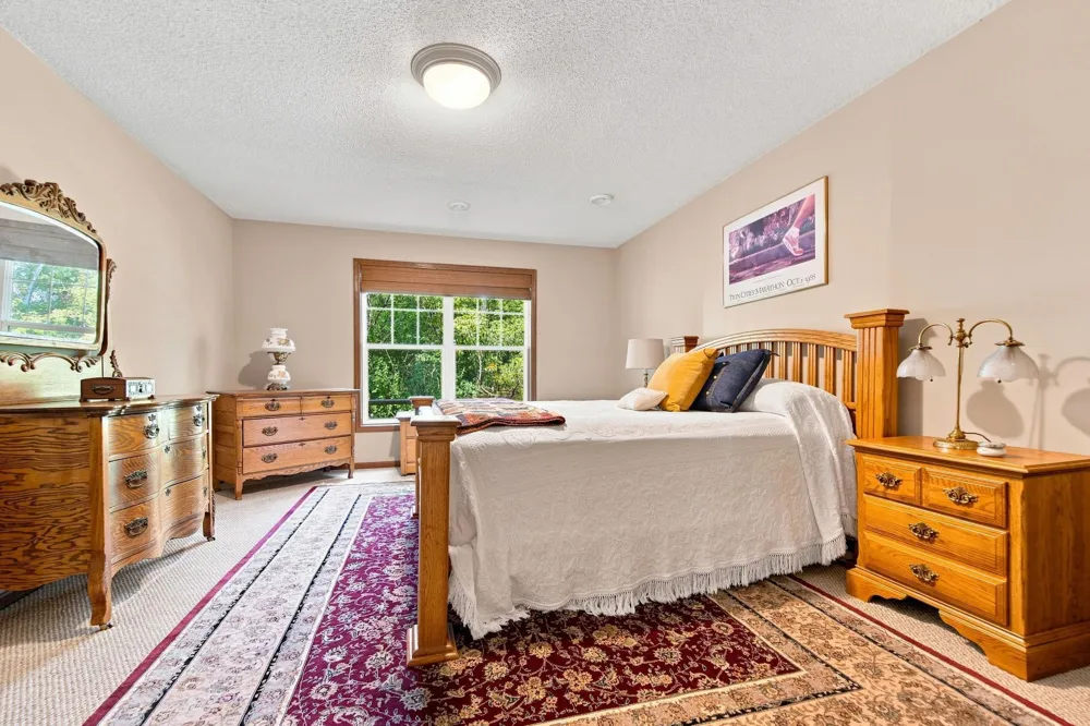 8958 Coffman Path Inver Grove Heights, MN 55076