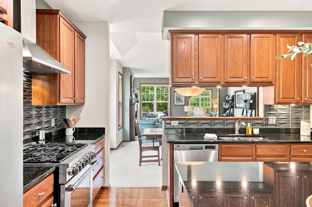 8958 Coffman Path Inver Grove Heights, MN 55076