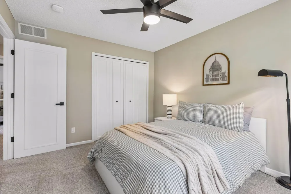 8350 Kimball Drive Eden Prairie, MN 55347