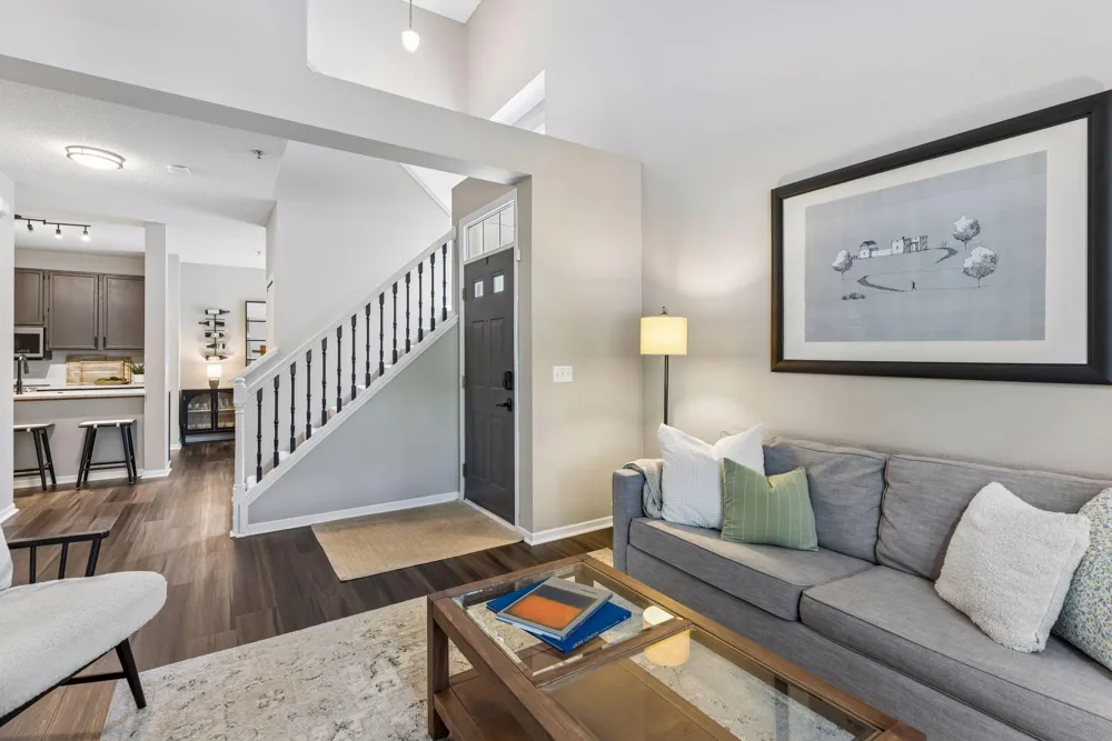8350 Kimball Drive Eden Prairie, MN 55347