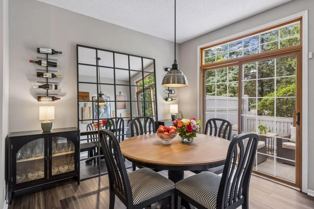 8350 Kimball Drive Eden Prairie, MN 55347