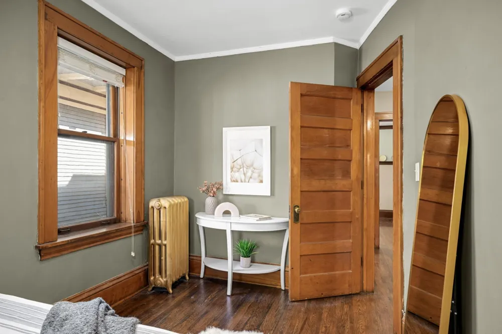 641 Marshall Avenue #4 Saint Paul, MN 55104