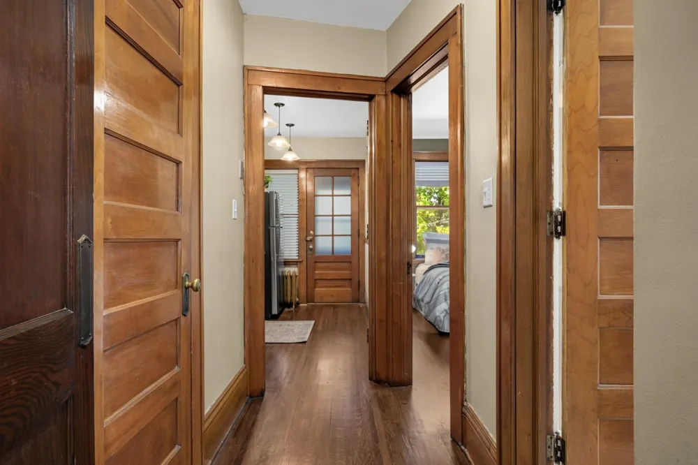 641 Marshall Avenue #4 Saint Paul, MN 55104