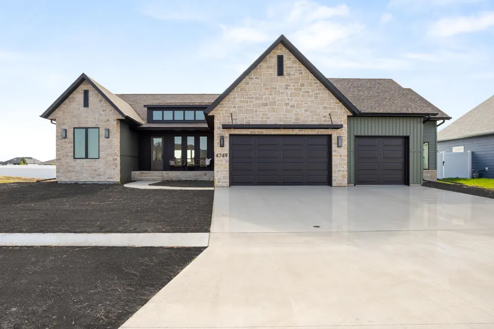 4749 11th Street W West Fargo, ND 58078