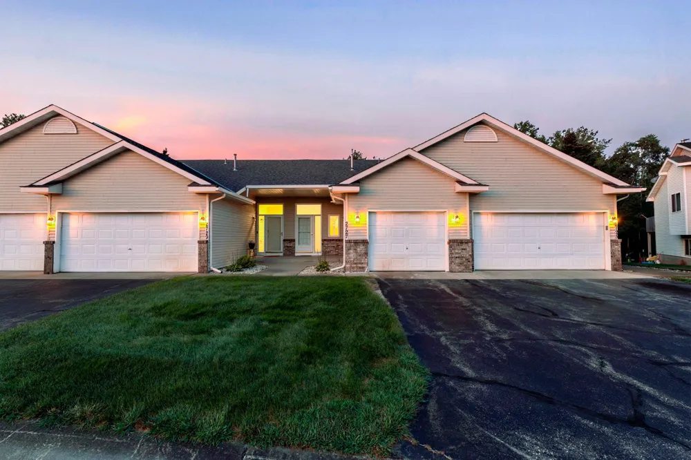 2727 230th Court NW Saint Francis, MN 55070