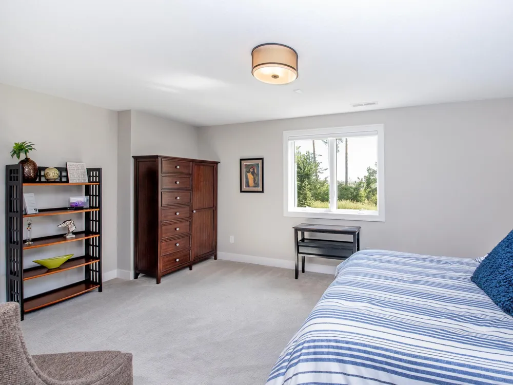 6201 Janero Avenue S Cottage Grove, MN 55016