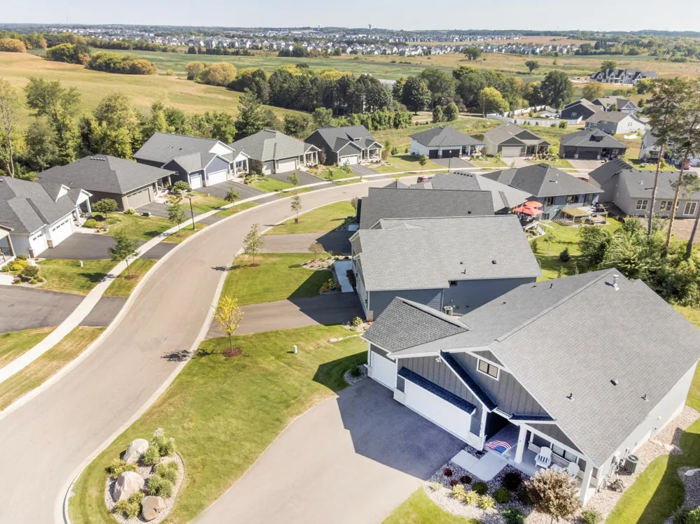6201 Janero Avenue S Cottage Grove, MN 55016