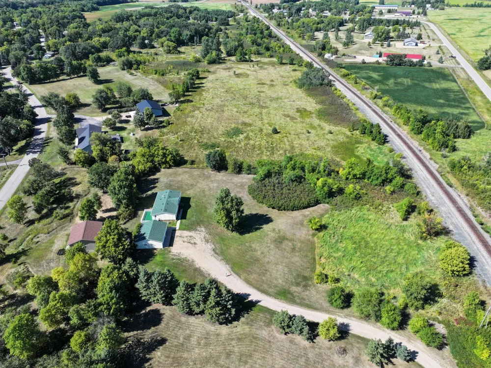 1695 Sunset Access Road SE Alexandria, MN 56308
