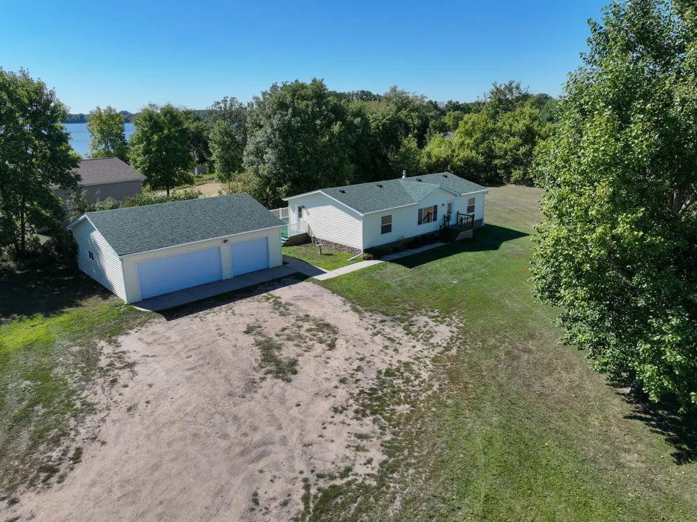 1695 Sunset Access Road SE Alexandria, MN 56308