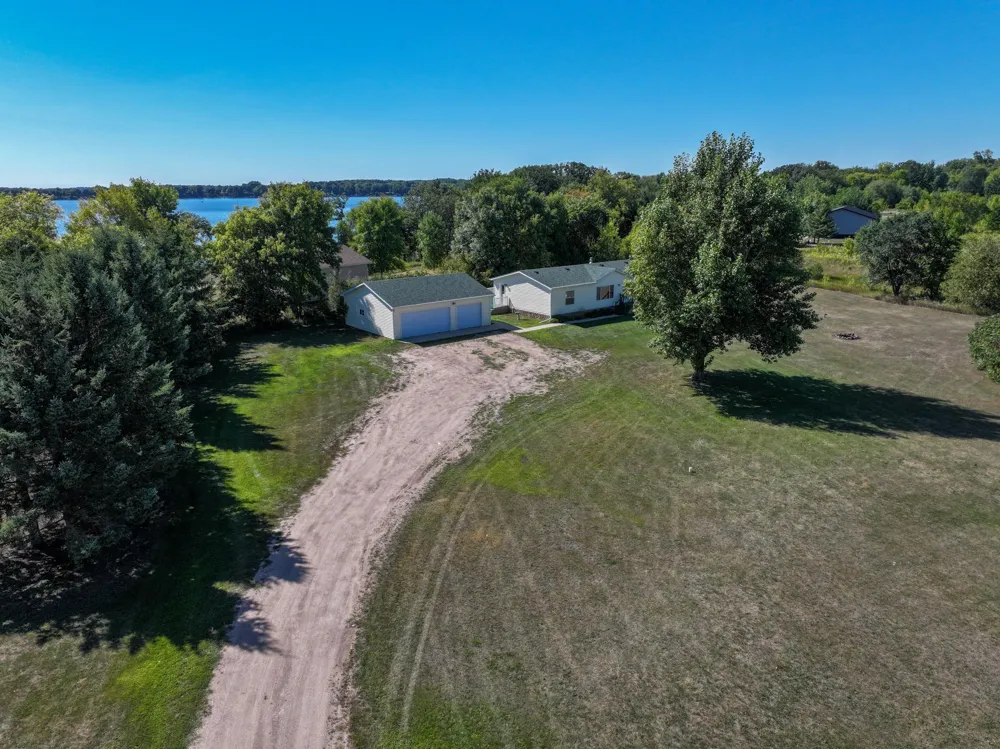 1695 Sunset Access Road SE Alexandria, MN 56308