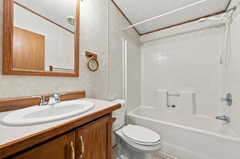 1695 Sunset Access Road SE Alexandria, MN 56308
