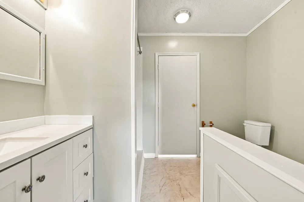 1695 Sunset Access Road SE Alexandria, MN 56308