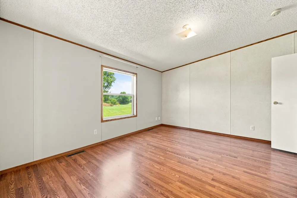 1695 Sunset Access Road SE Alexandria, MN 56308