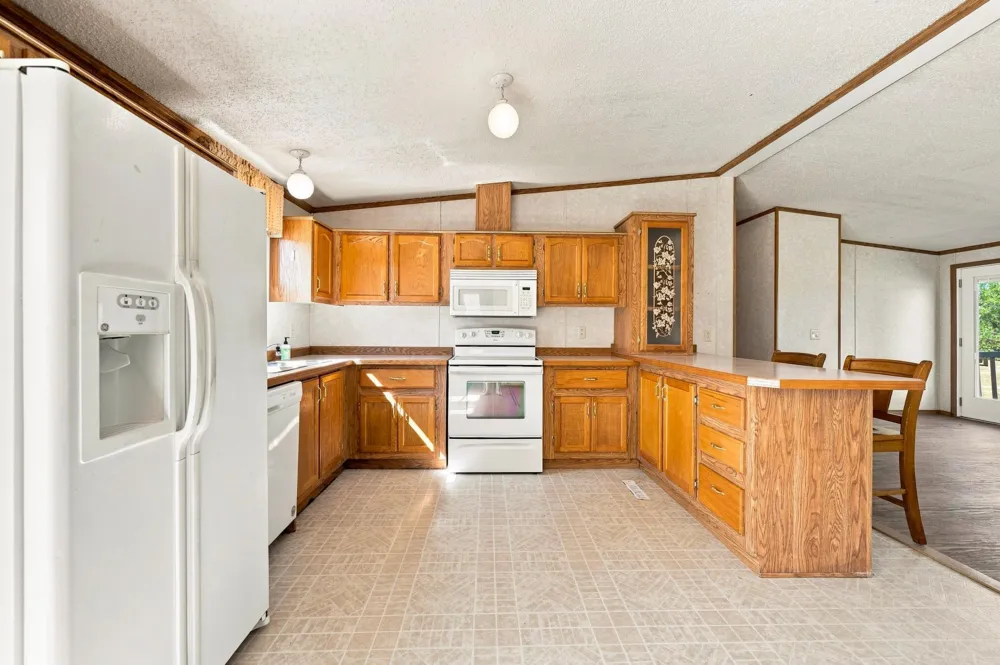 1695 Sunset Access Road SE Alexandria, MN 56308