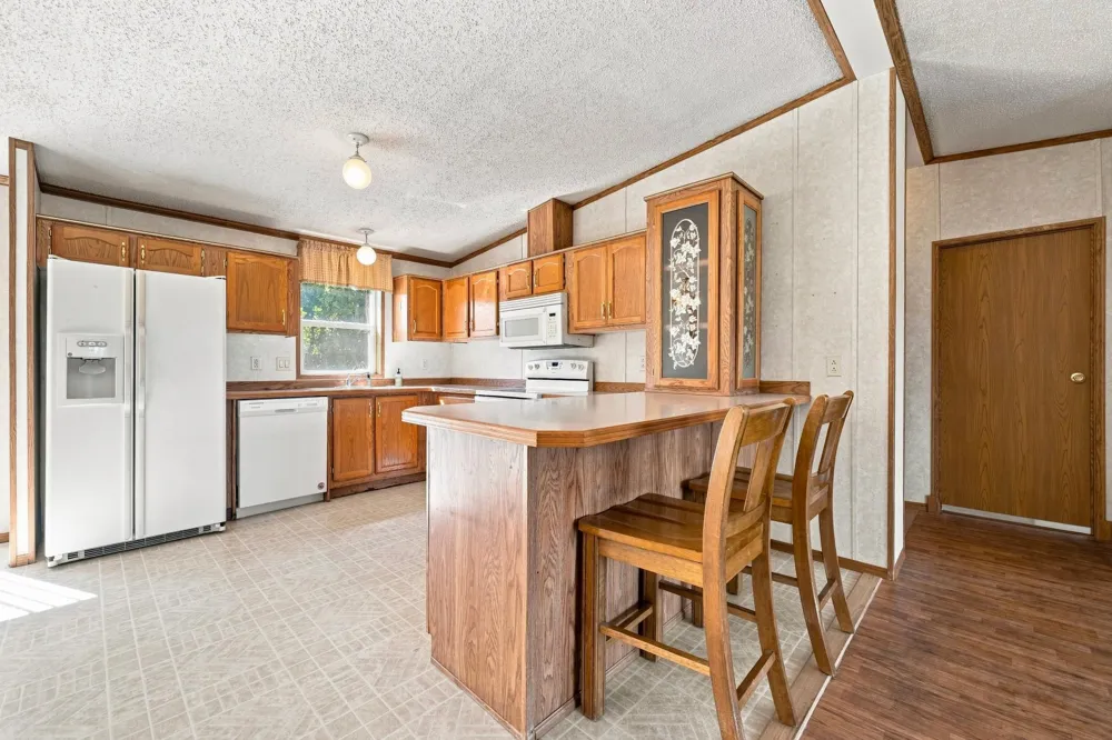 1695 Sunset Access Road SE Alexandria, MN 56308