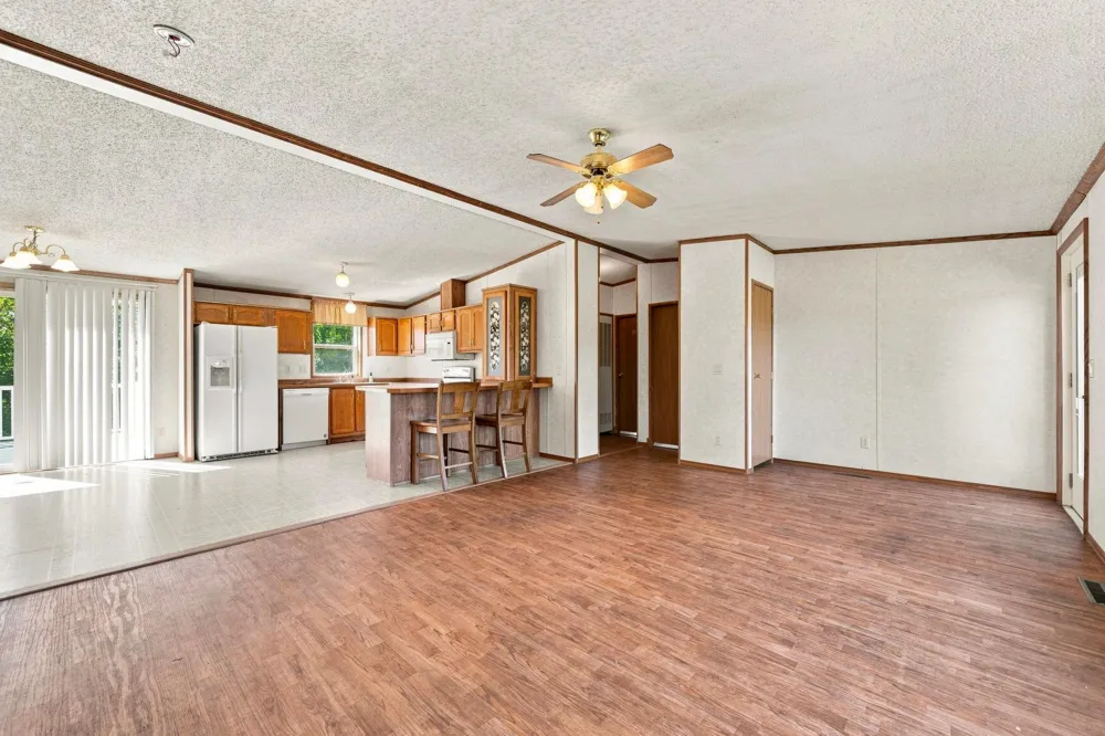 1695 Sunset Access Road SE Alexandria, MN 56308