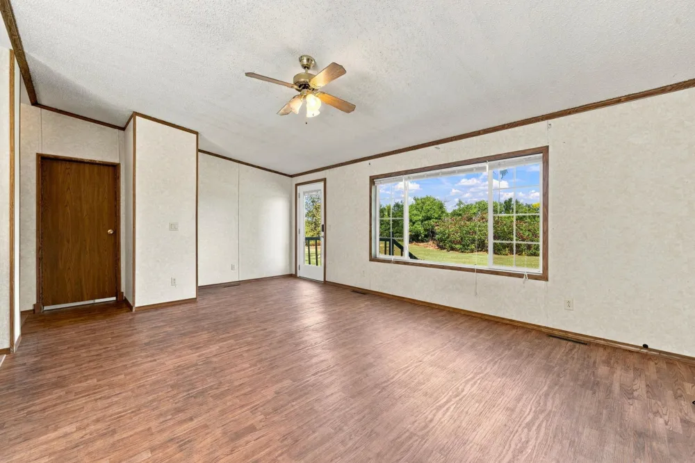 1695 Sunset Access Road SE Alexandria, MN 56308