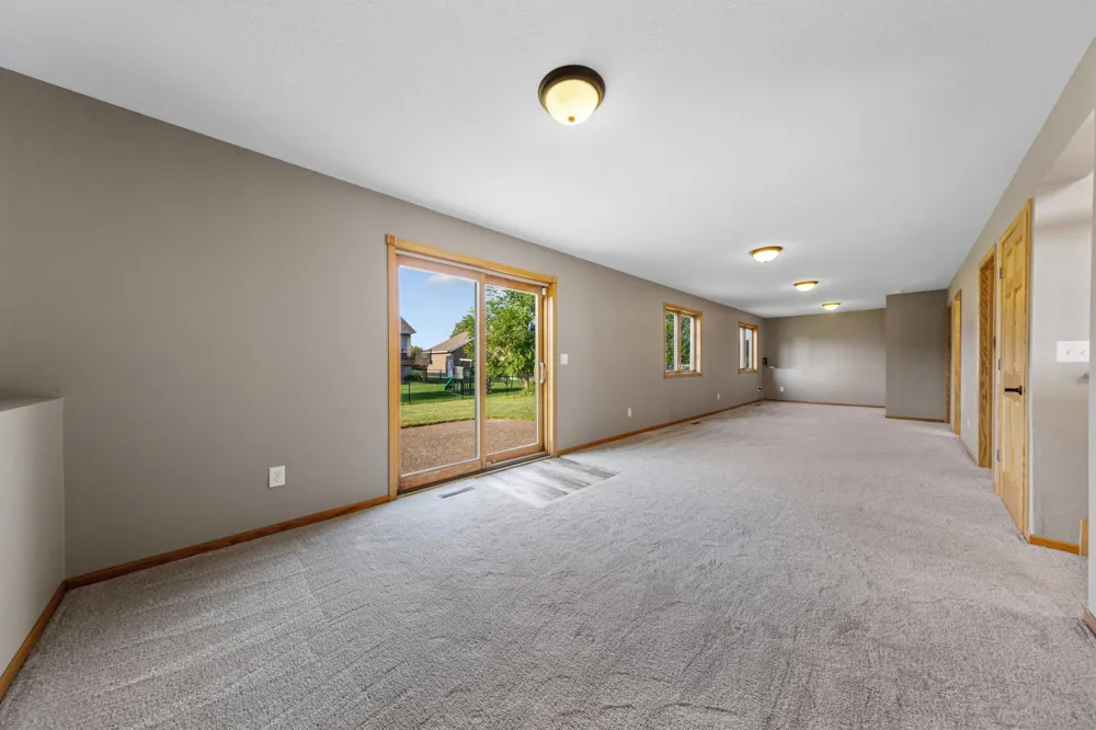 1390 18th Street SE Owatonna, MN 55060
