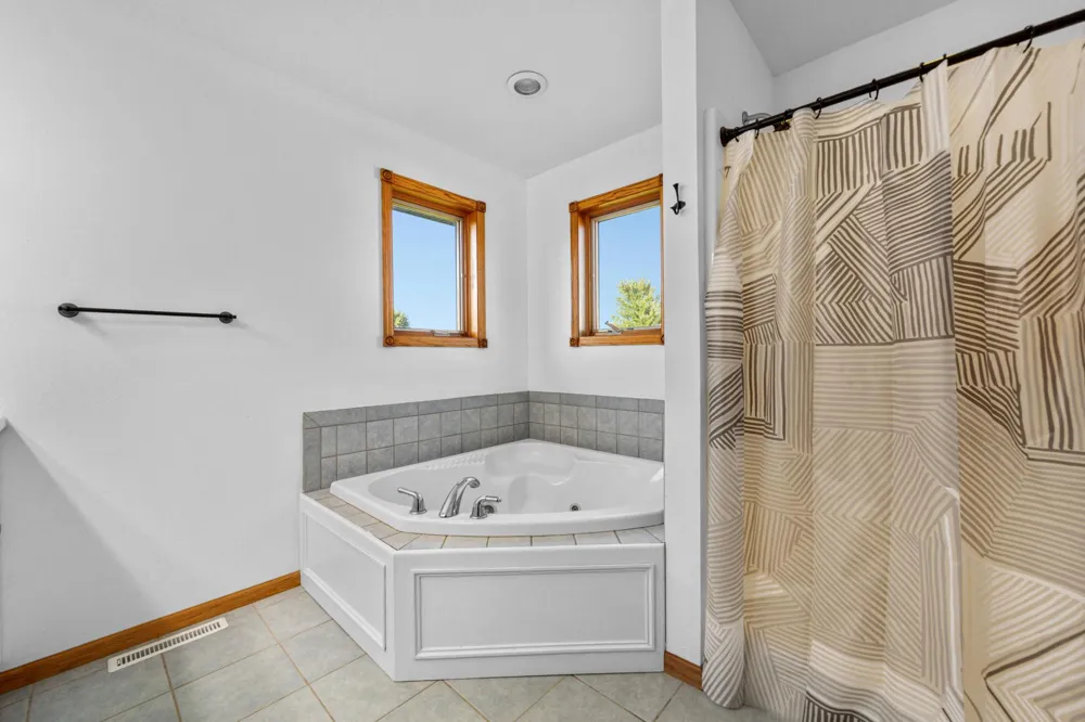 1390 18th Street SE Owatonna, MN 55060