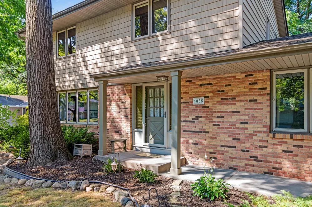 4035 Quaker Lane Plymouth, MN 55441