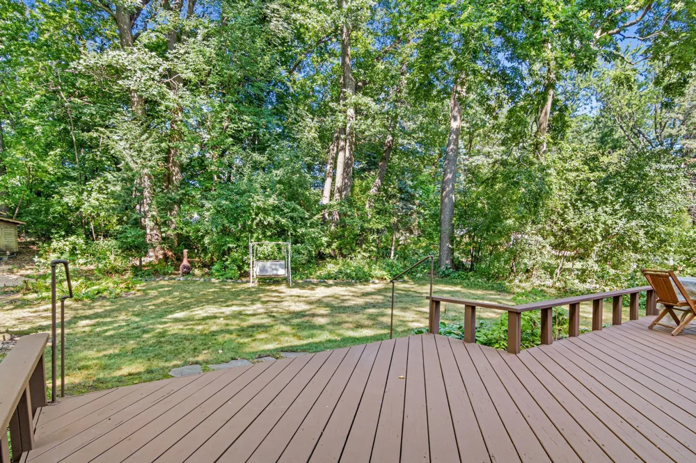 4035 Quaker Lane Plymouth, MN 55441