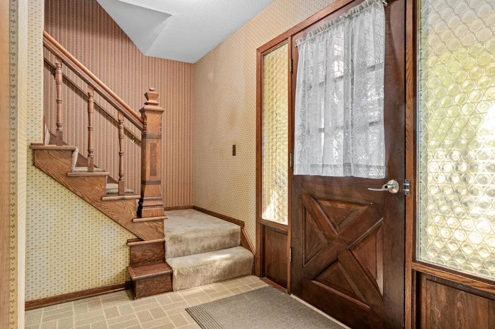 4035 Quaker Lane Plymouth, MN 55441
